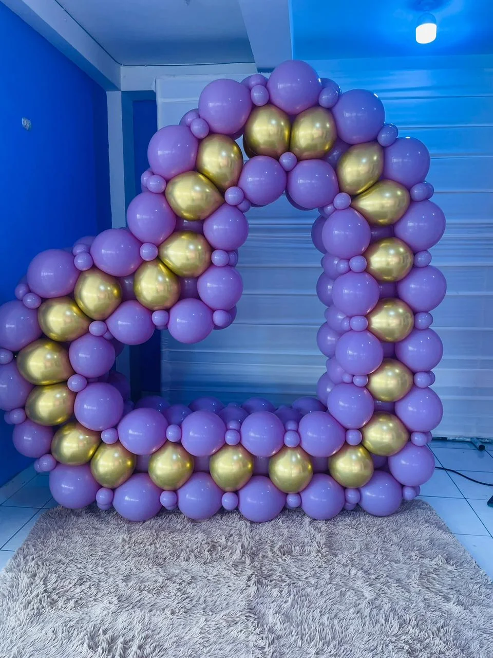 Arco morado/lila dorado